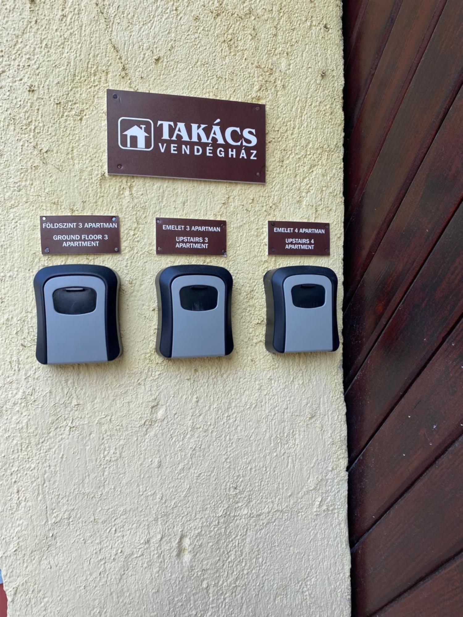 דירות סופרון Takacs Vendeghaz מראה חיצוני תמונה